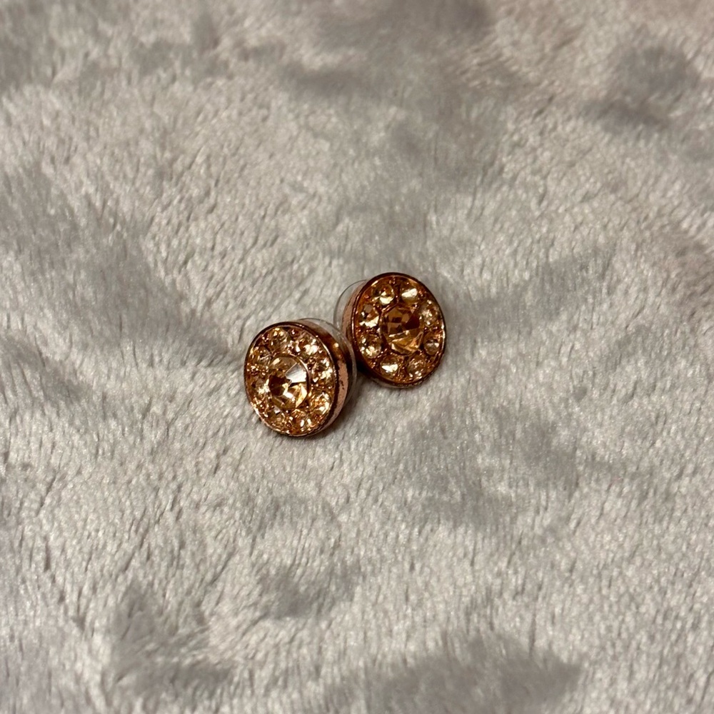 FREE WITH PURCHASE - Rose Gold Stud Earrings (Freebie Option 3)